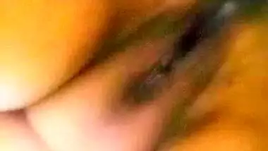 Milk tanker girlfriend nude show in bathroom