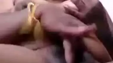 South Indian milf masturbates like a slut