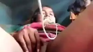 Bangla aunty in saree Pussy show chat