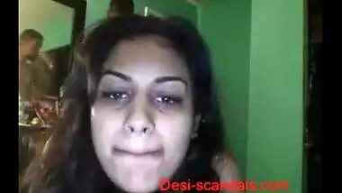 Sexy cam girl enjoys a hardcore fuck infront of her viewers