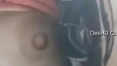 Today Exclusive- Desi Girl Showing Her Boobs On Video Call Part 2