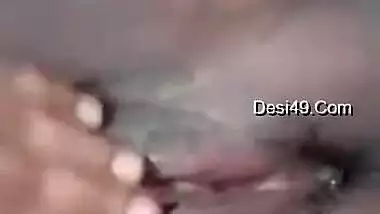 Today Exclusive- Sexy Mallu Girl Showing Her Big Boobs And Wet Pussy Part 1