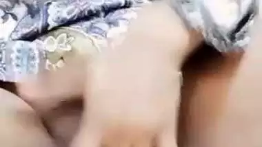 Early morning nude show with fingering of horny babe