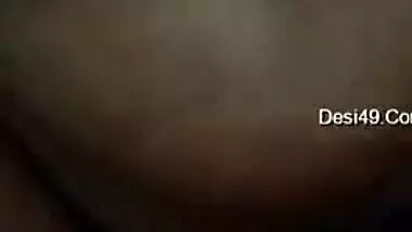 There are no sex toys still the Desi finds a way to satisfy pussy