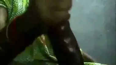 Telugu Aunty Giving Hot Oiled Dick Massage