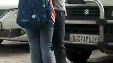 Indian guy films on XXX camera how young couple makes out in street