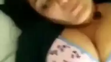 Girl Sucking Lover Dick Fucking in Hotel Showing her Mom Pic n Dirty Talkin About her part 3