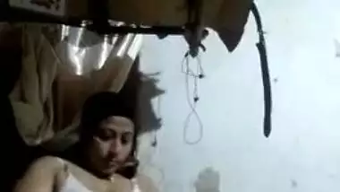 Plump Indian takes her clothes off flashing XXX charms in solo sex slip