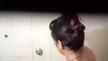 Hindi mom bathing caught by horny son to have incest sex