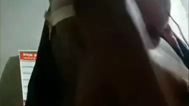 Cute big ass bhabhi striptease nude viral MMS