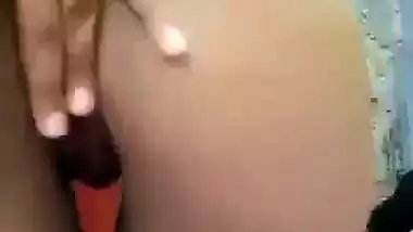 Desi nude Bangla girl strips and shoots her nude MMS