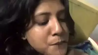 Moaning GF video call to boyfriend to show fingering