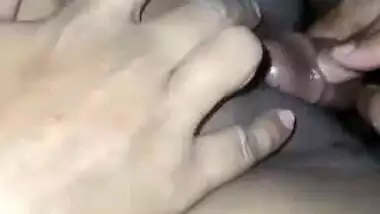 Tutor enjoys her two students’ dick in an Indian sex video