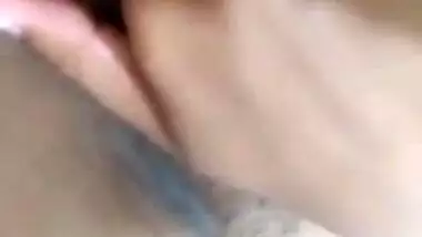 Cute Lankan girl Pussy and Asshole Fingering & masturbating 2 Clips Part 2