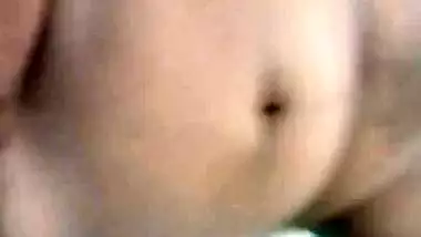 Desi aunty showing he big boobs and pussy