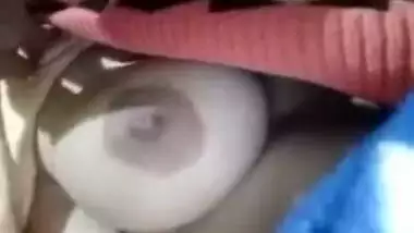 Juicy Desi XXX girl shows her big boobs to lover on video call