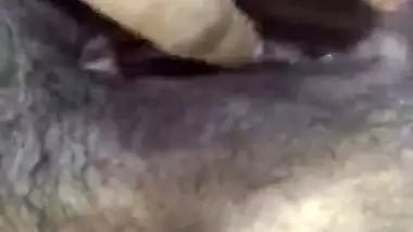 Girlfriend rubbing pussy xxx and fingering video making
