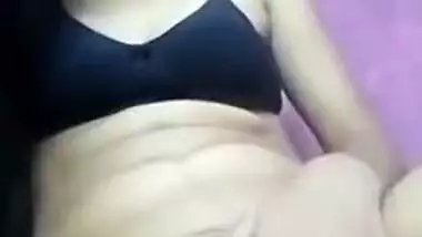 Slender Indian girl fingers her wet XXX clit till achieving orgasm