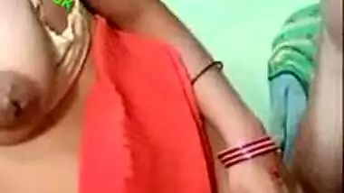 Busty village Desi wife gives XXX blowjob and pussy to husband MMS