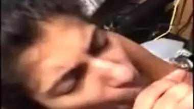 Bangalore Desi College Girl Loves Sucking On Cock And Giving Blowjob