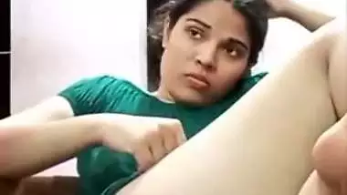 Best video call sex chat of hot figure showing pussy