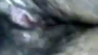 Chubby Indian teen shows off her boobies and hairy vagina in porn video