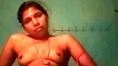 Village girl fingering pussy selfie record