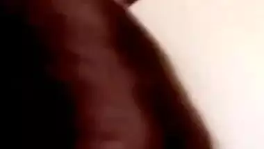 XXX porn desi bhabhi home sex with hubby’s friend