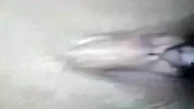 Desi XXX chick showing her boobs and shaved pussy on selfie cam