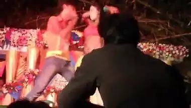 Desi naked boobs show squeeze suck stage dance