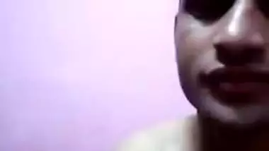 Indian love kisses her sex partner who films a XXX movie about their life