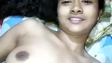 Nude Bengali married girl teasing MMS