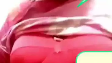 Cheating chubby wife topless viral video calling lover