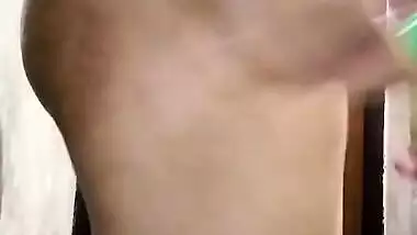 College Girl Fingering In Her Anal Very Fast And Hard Closeup Showing