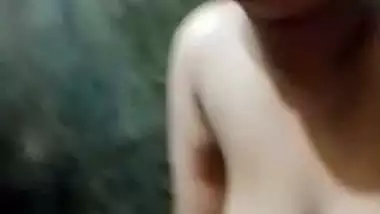 Bagnladeshi chubby GF nude pics and viral fingering