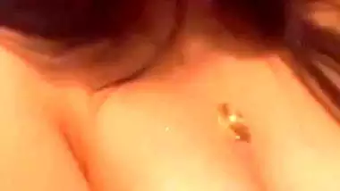 Beauty showing big boobs video as status message