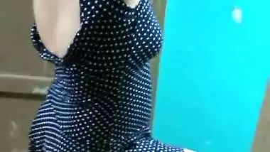 Bhabhi sexy figure in hot dress