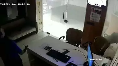 Indian office sex of boss and employee fucking in the cabin