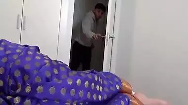 Sadhi Ke Bad Hot Bhabhi Ko Devar Ne Patak Ke Choda - Montse Swinger